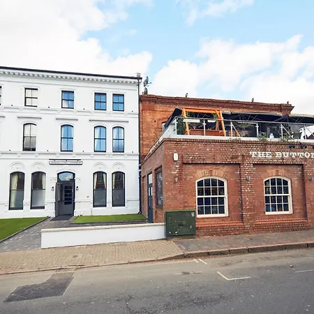Frederick Street Townhouse 3*